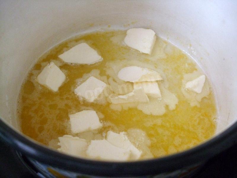 Шаг 3 приготовления Торт с масляным кремом с кокосовой стружкой