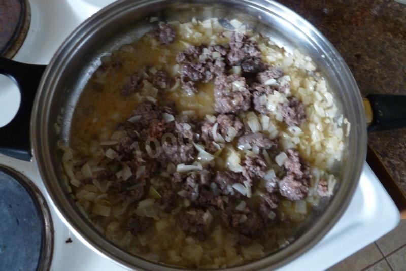 Шаг 5 приготовления Пирожки с мясом из теста без кефира в духовке
