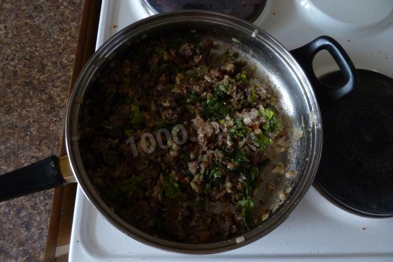 Шаг 7 приготовления Пирожки с мясом из теста без кефира в духовке