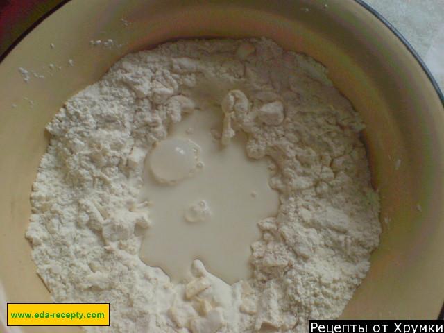 Шаг 3 приготовления Коржи для торта на скорую руку