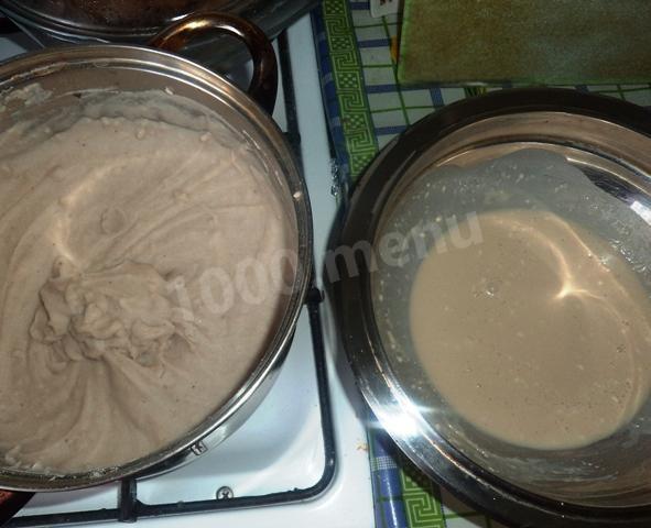 Шаг 3 приготовления Блины из гречневой муки на молоке и дрожжах