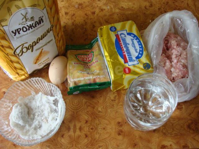 Шаг 1 приготовления Кулебяка на маргарине дрожжевая с фаршем
