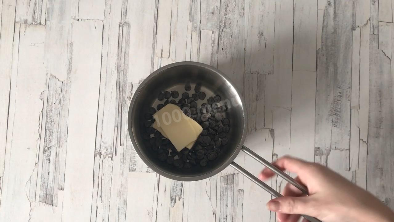 Шаг 9 приготовления Торт из печенья и сгущенки без выпечки