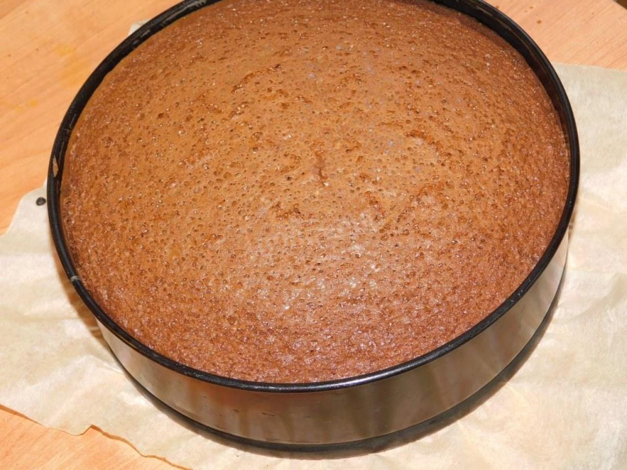 Шаг 3 приготовления Простой и вкусный шоколадный торт