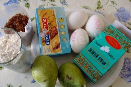 Шаг 1 приготовления Шоколадный торт с грушами