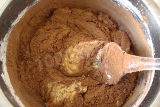 Шаг 3 приготовления Шоколадный торт с грушами