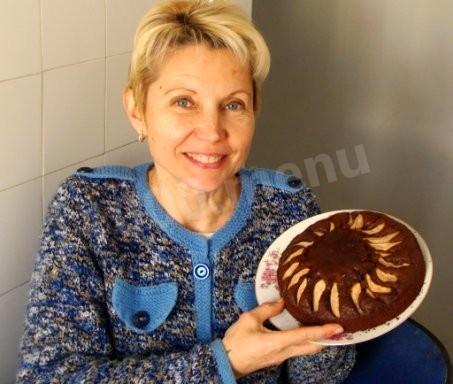 Шаг 6 приготовления Шоколадный торт с грушами