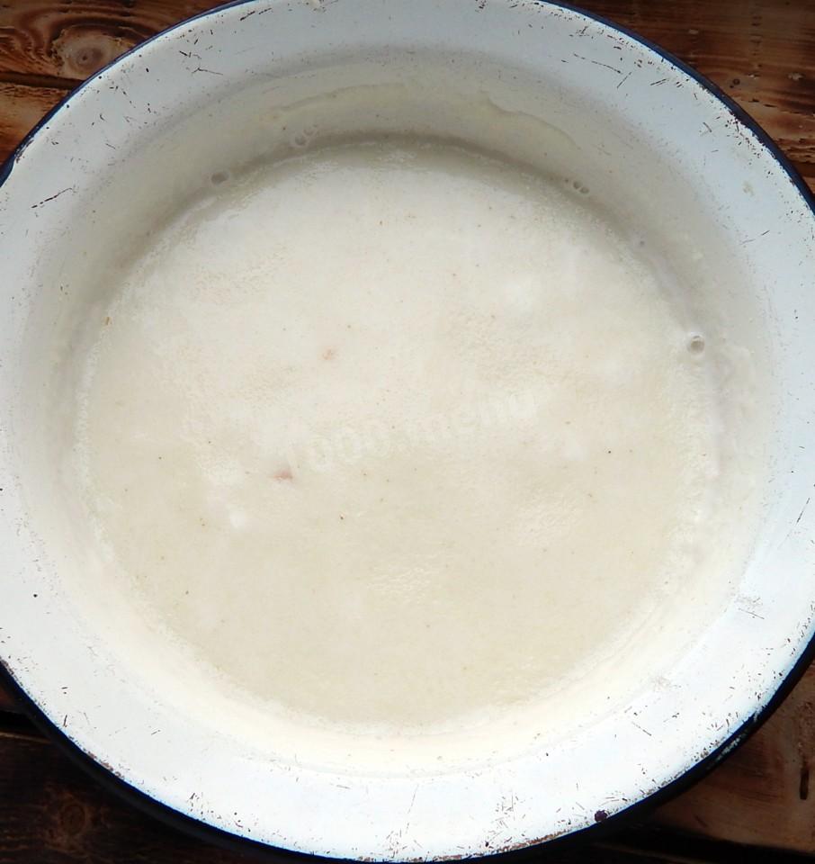 Шаг 3 приготовления Крем Птичье молоко для торта с манкой