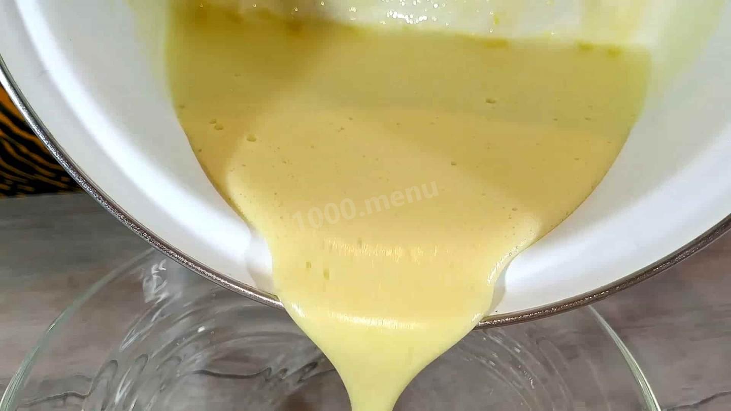 Шаг 2 приготовления Медовик в виде пирожных