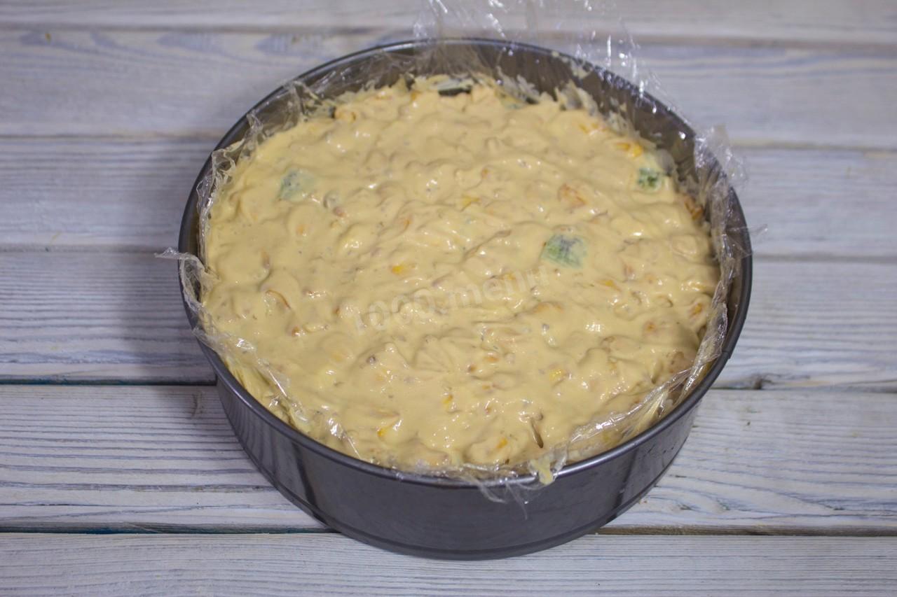 Шаг 10 приготовления Торт из рыбок со сгущенкой