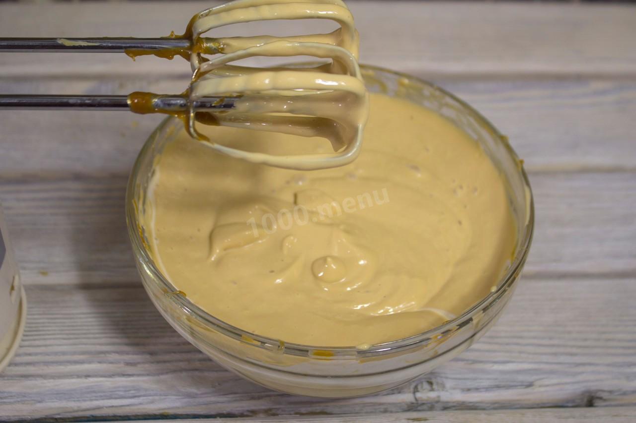 Шаг 3 приготовления Торт из рыбок со сгущенкой