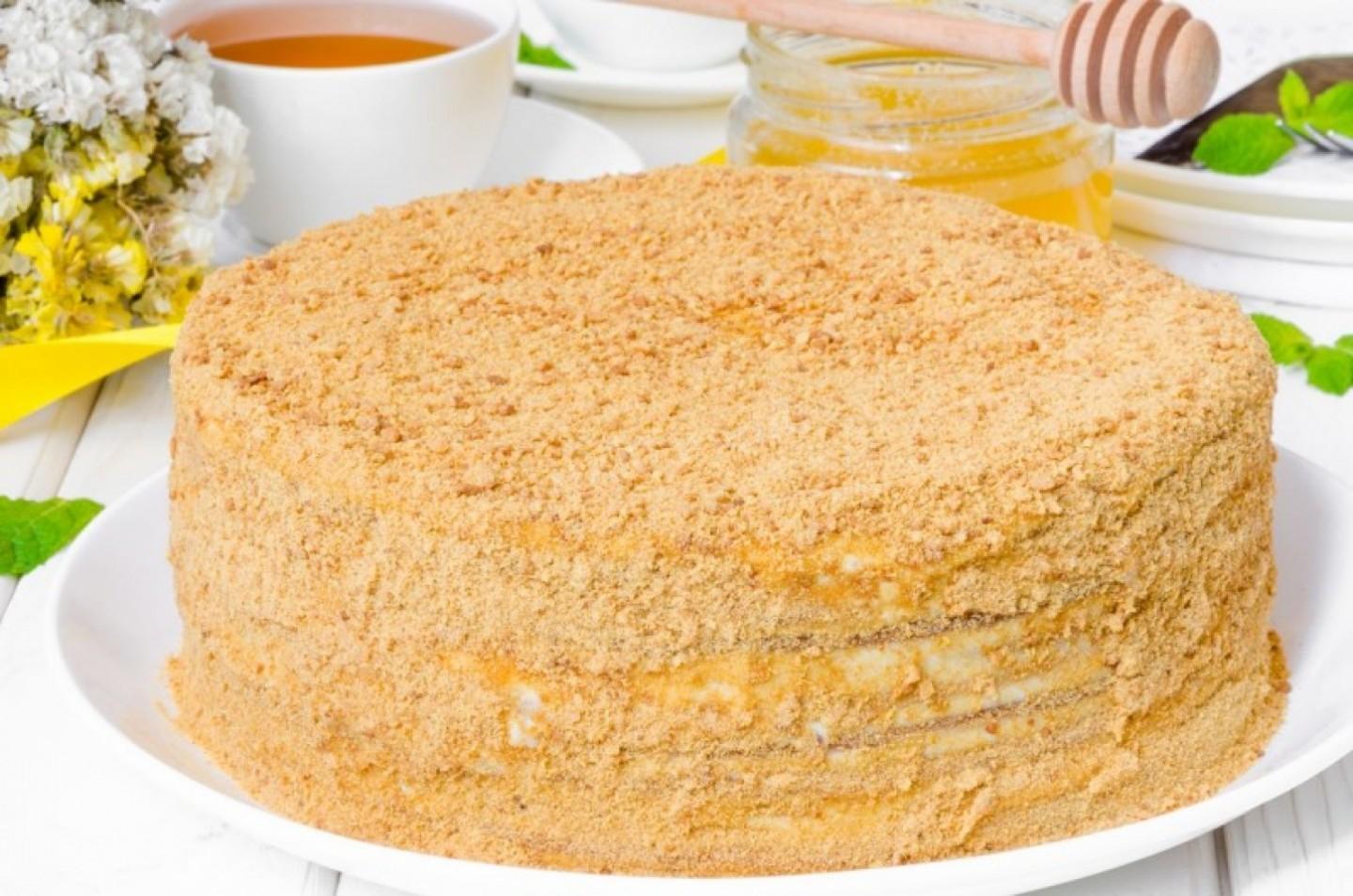 Шаг 28 приготовления Медовый торт со сметанным кремом классический