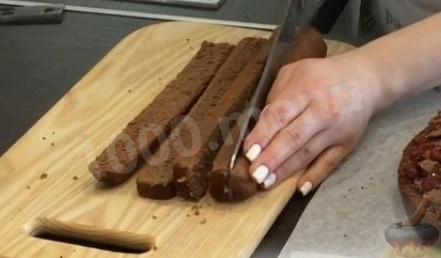 Шаг 8 приготовления Торт в виде сердца без формочки
