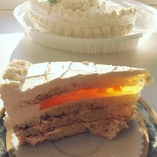 Обложка рецепта Торт Молочная девочка с фруктами