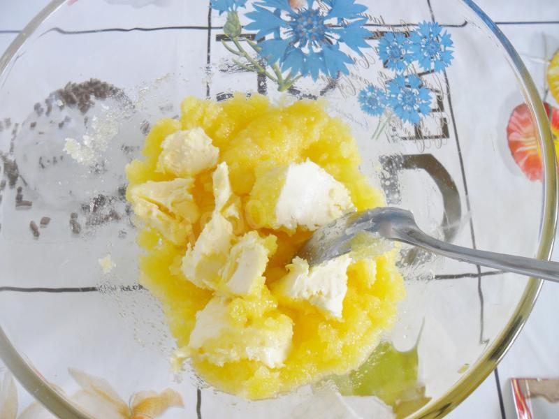Шаг 3 приготовления Торт с черносливом со сметанным кремом и орехами