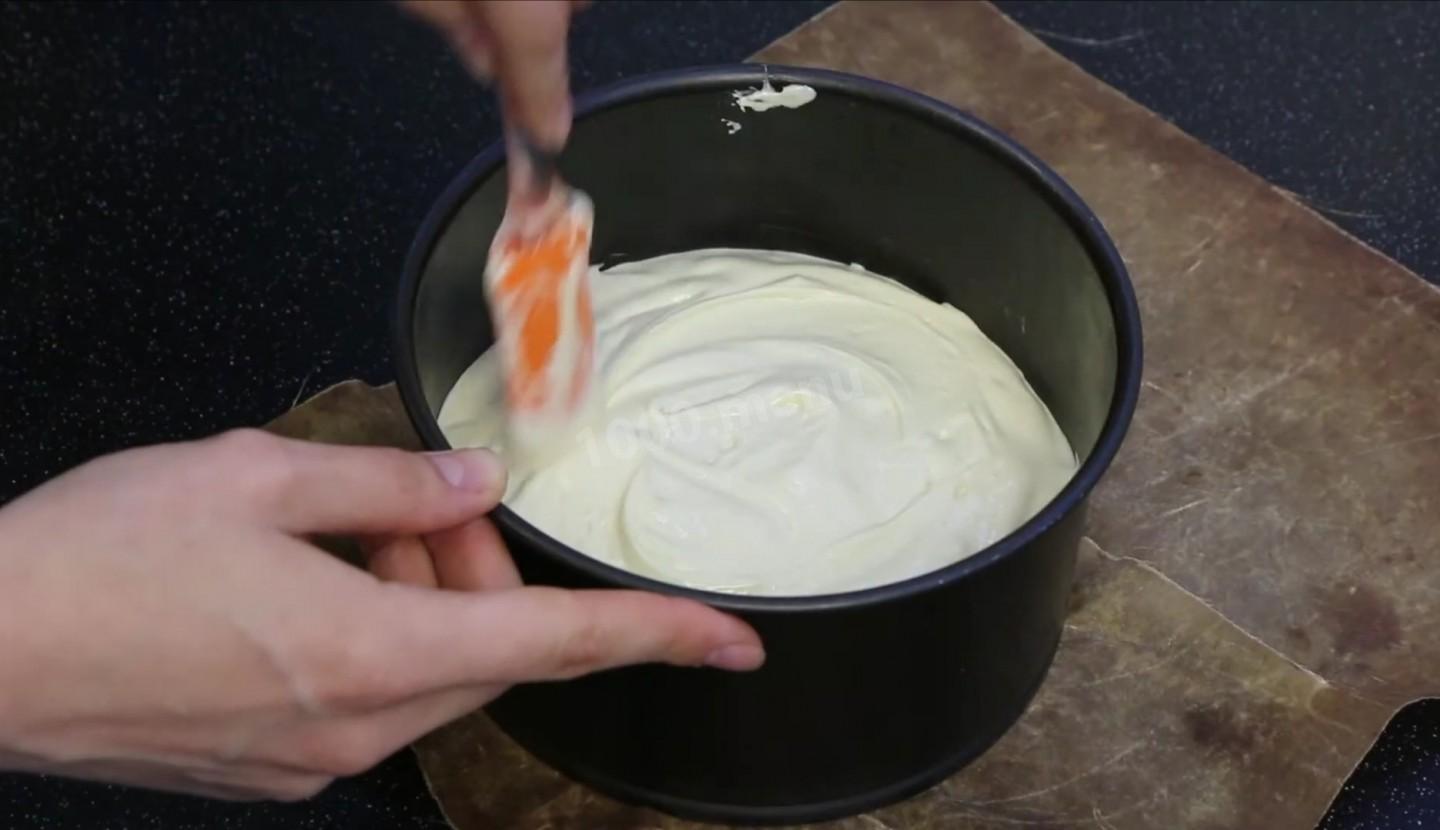 Шаг 12 приготовления Бисквит из муки, сахара, воды, ванилина, и разрыхлителя