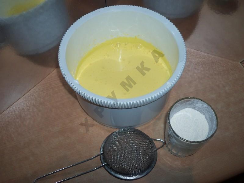 Шаг 6 приготовления Торт Младенец из мастики