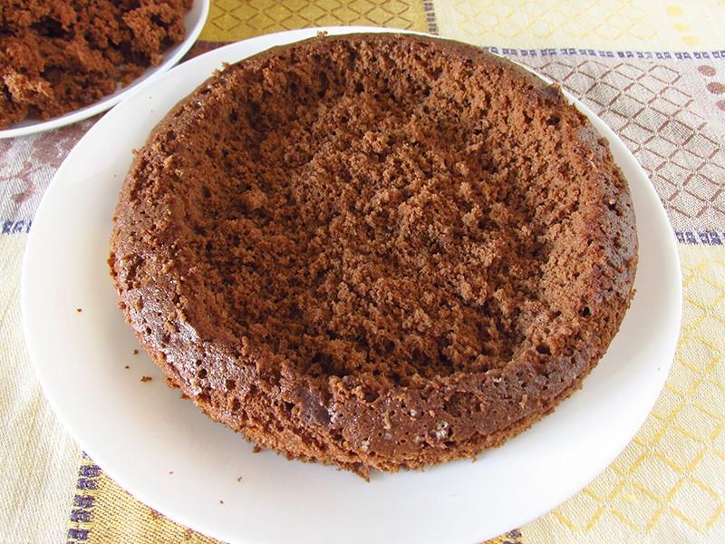 Шаг 14 приготовления Торт Кротовая нора с бананами
