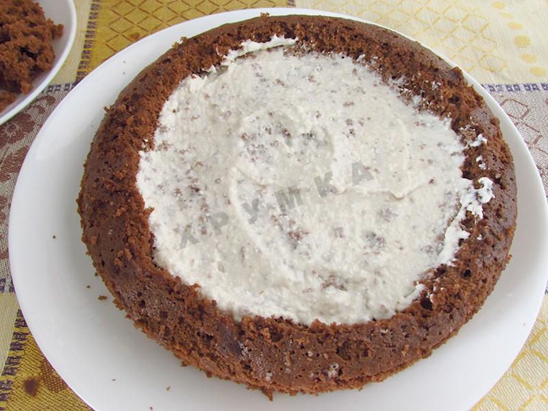 Шаг 16 приготовления Торт Кротовая нора с бананами
