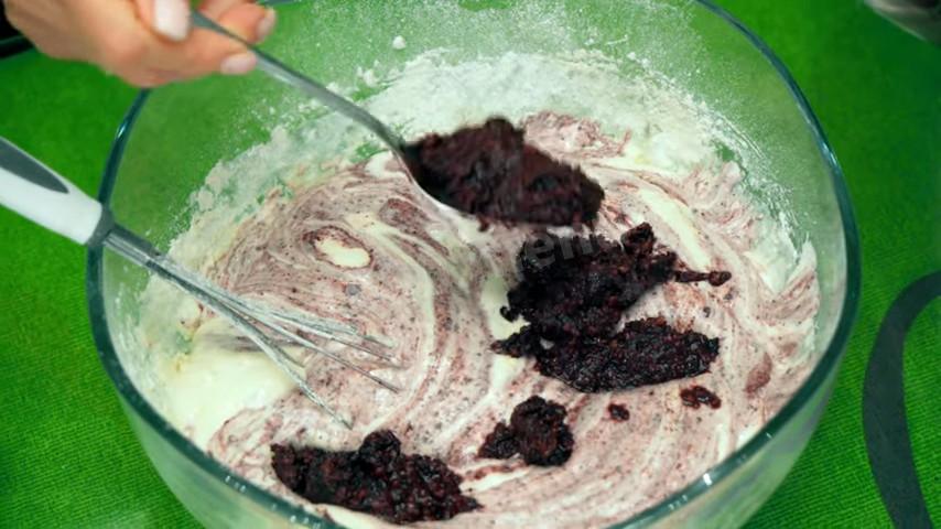 Шаг 14 приготовления Черёмуховый торт со сметанным кремом