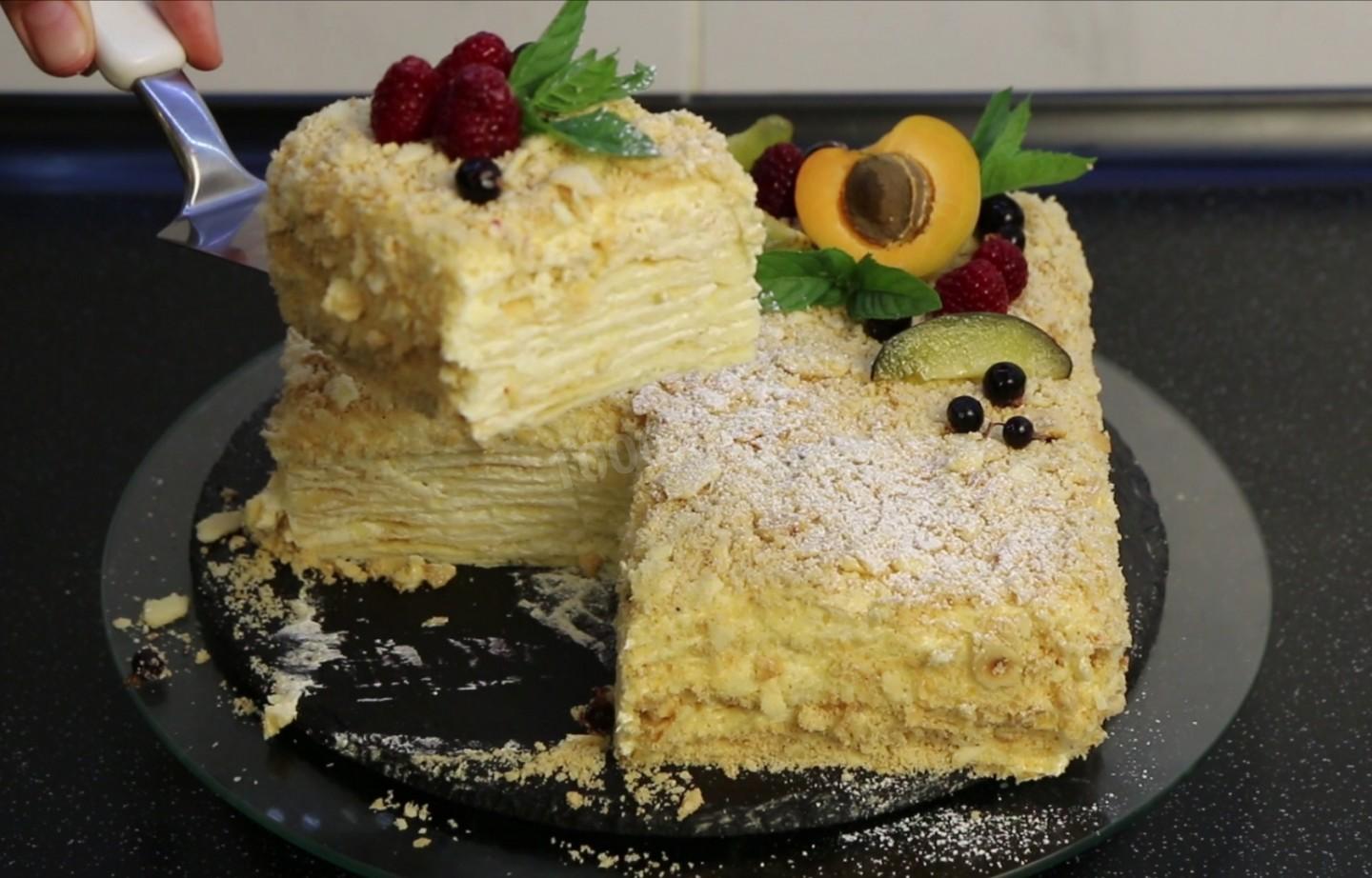 Шаг 28 приготовления Торт Наполеон со сливочным кремом и ванильным вкусом