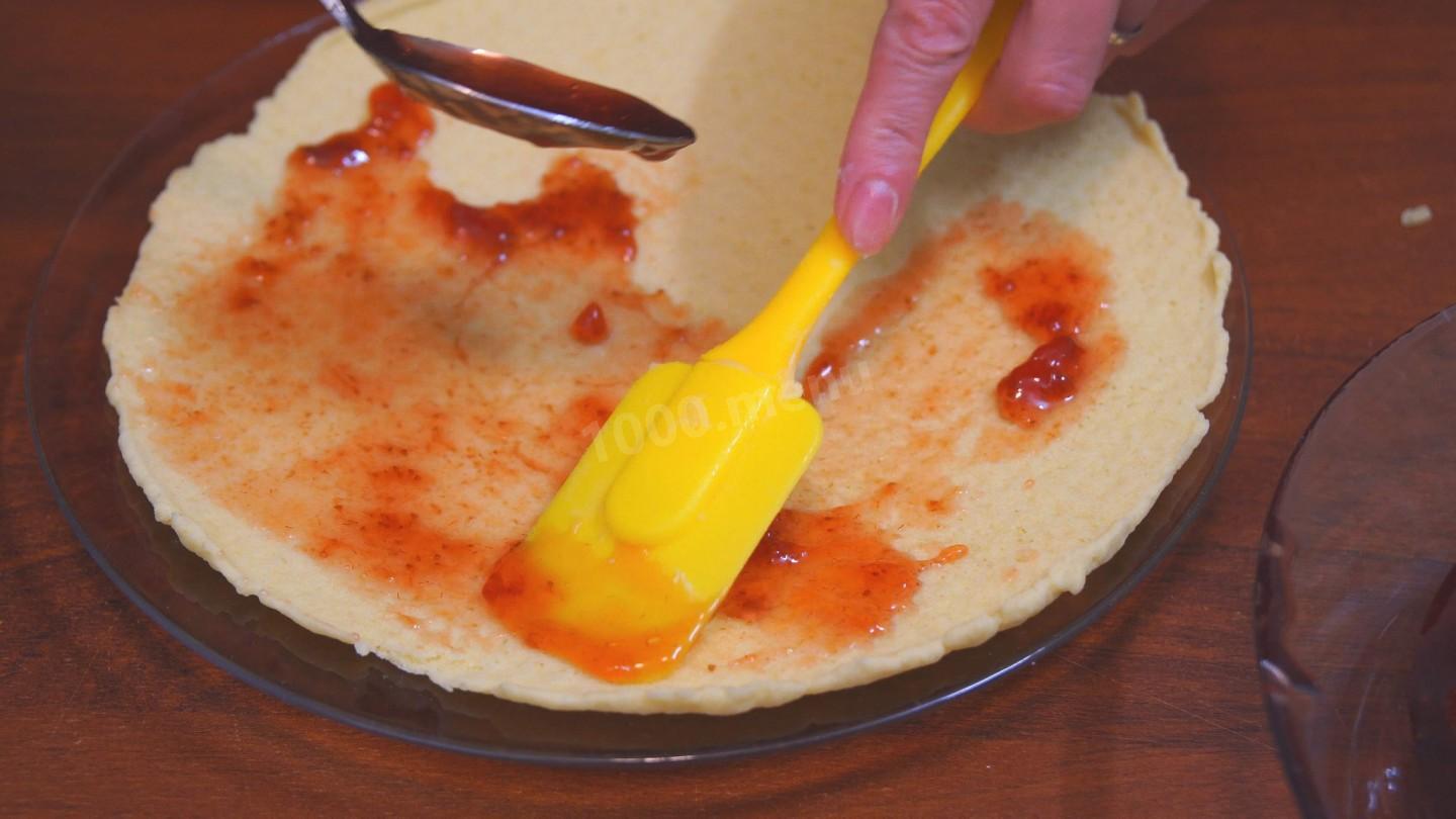 Шаг 20 приготовления Песочный торт с арахисом и грецкими орехами