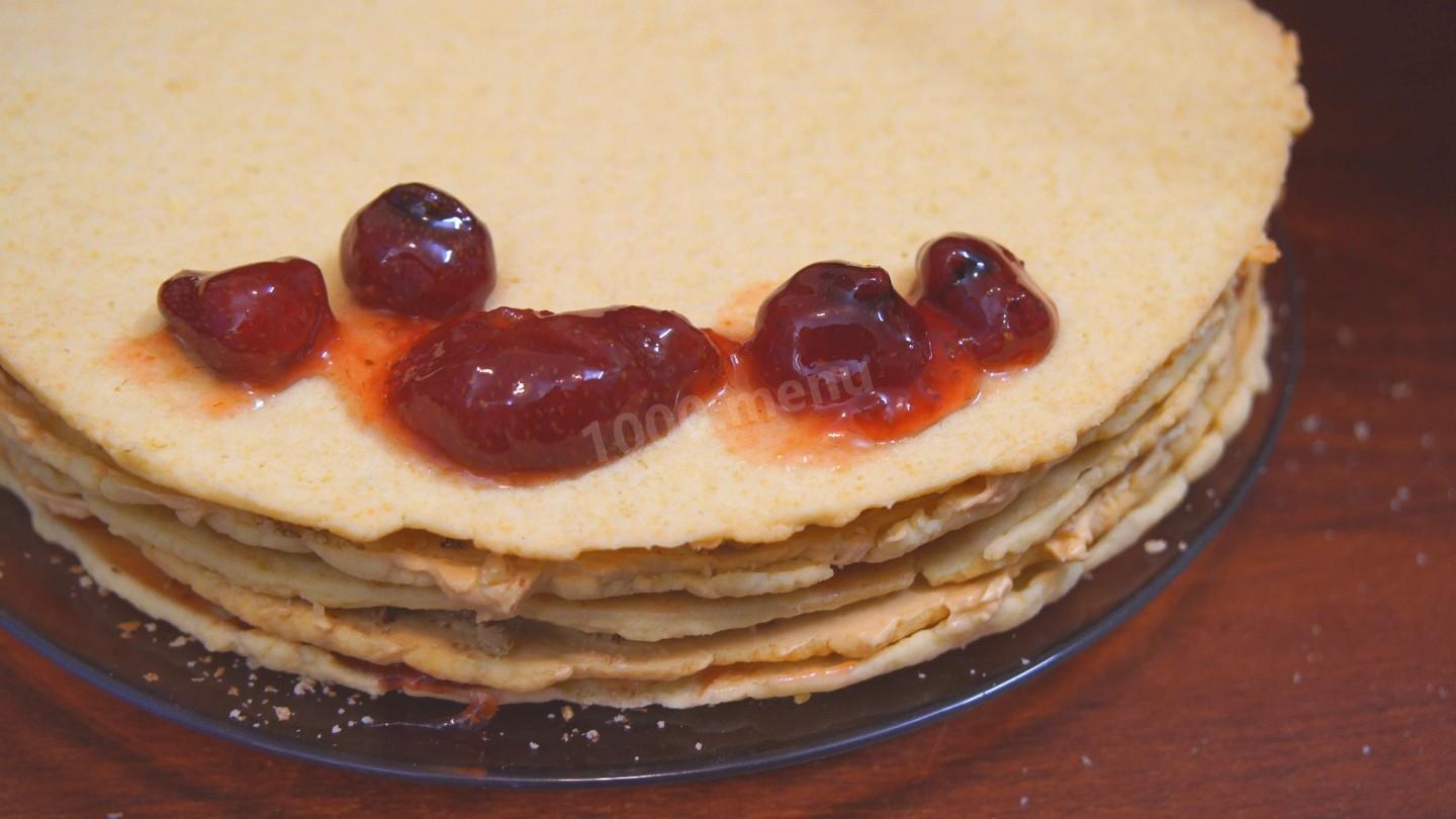 Шаг 23 приготовления Песочный торт с арахисом и грецкими орехами