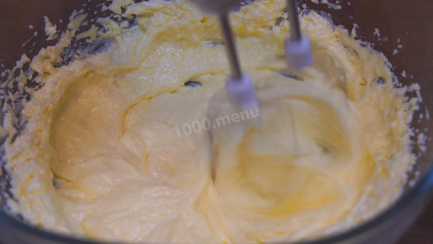 Шаг 5 приготовления Песочный торт с арахисом и грецкими орехами