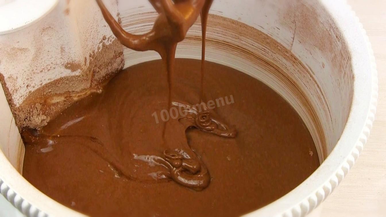 Шаг 4 приготовления Торт Медовик шоколадный без раскатывания коржей