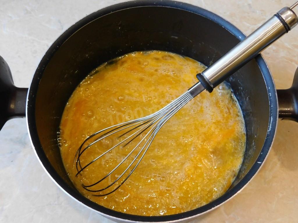 Шаг 1 приготовления Крем шарлотт для торта густой