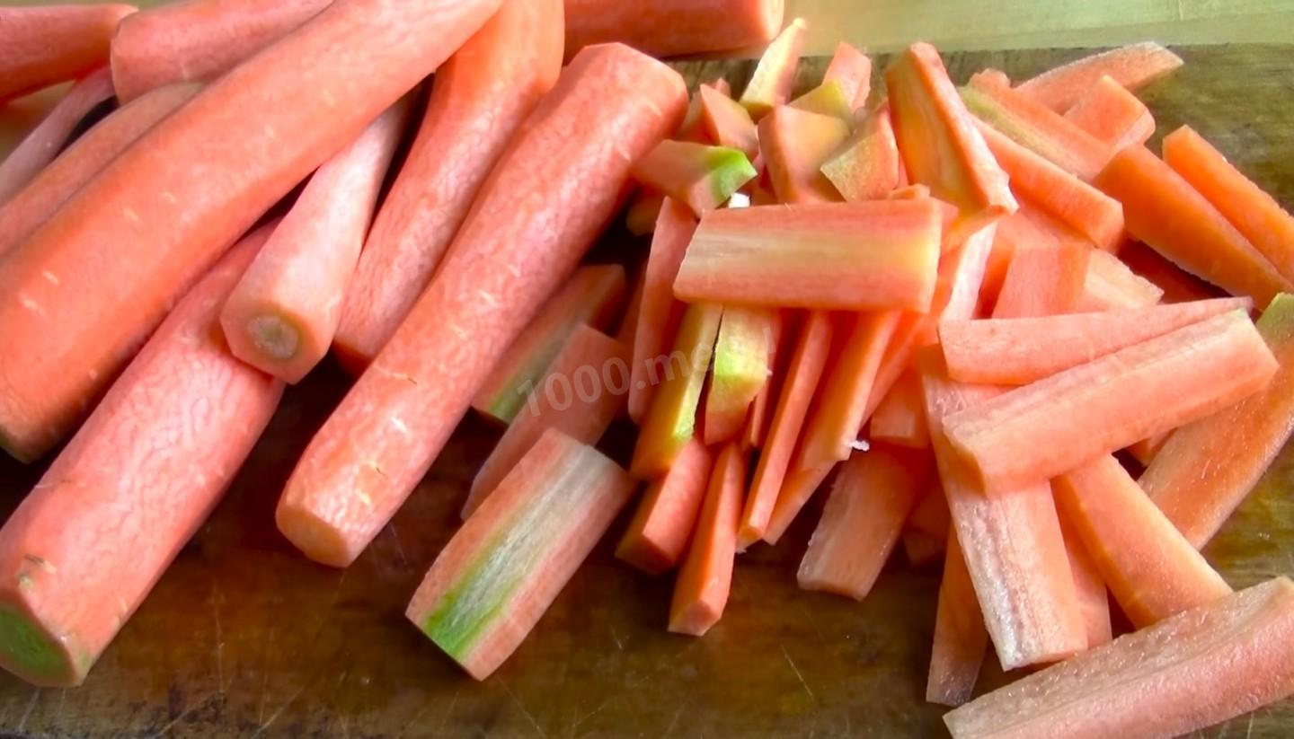 Шаг 3 приготовления Салат на зиму с перловкой и овощами