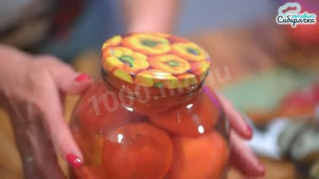 Шаг 5 приготовления Маринованные помидоры огурцы пальчики оближешь без уксуса