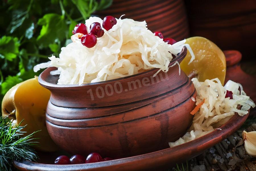 Обложка рецепта Моченые яблоки и капуста