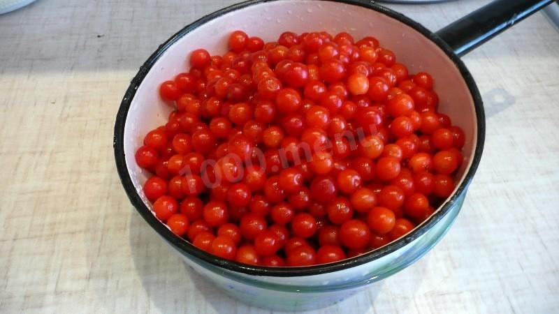 Шаг 2 приготовления Варенье из войлочной вишни