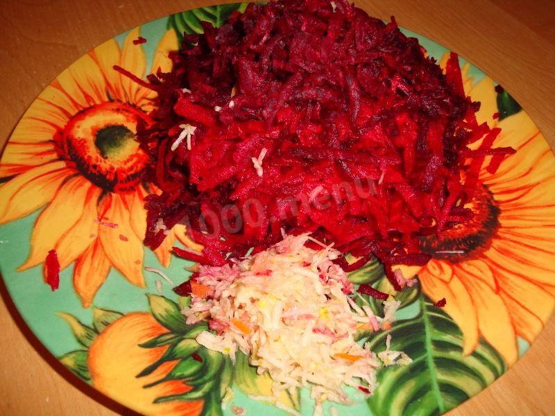Шаг 4 приготовления Быстрая маринованная капуста на зиму по грузински