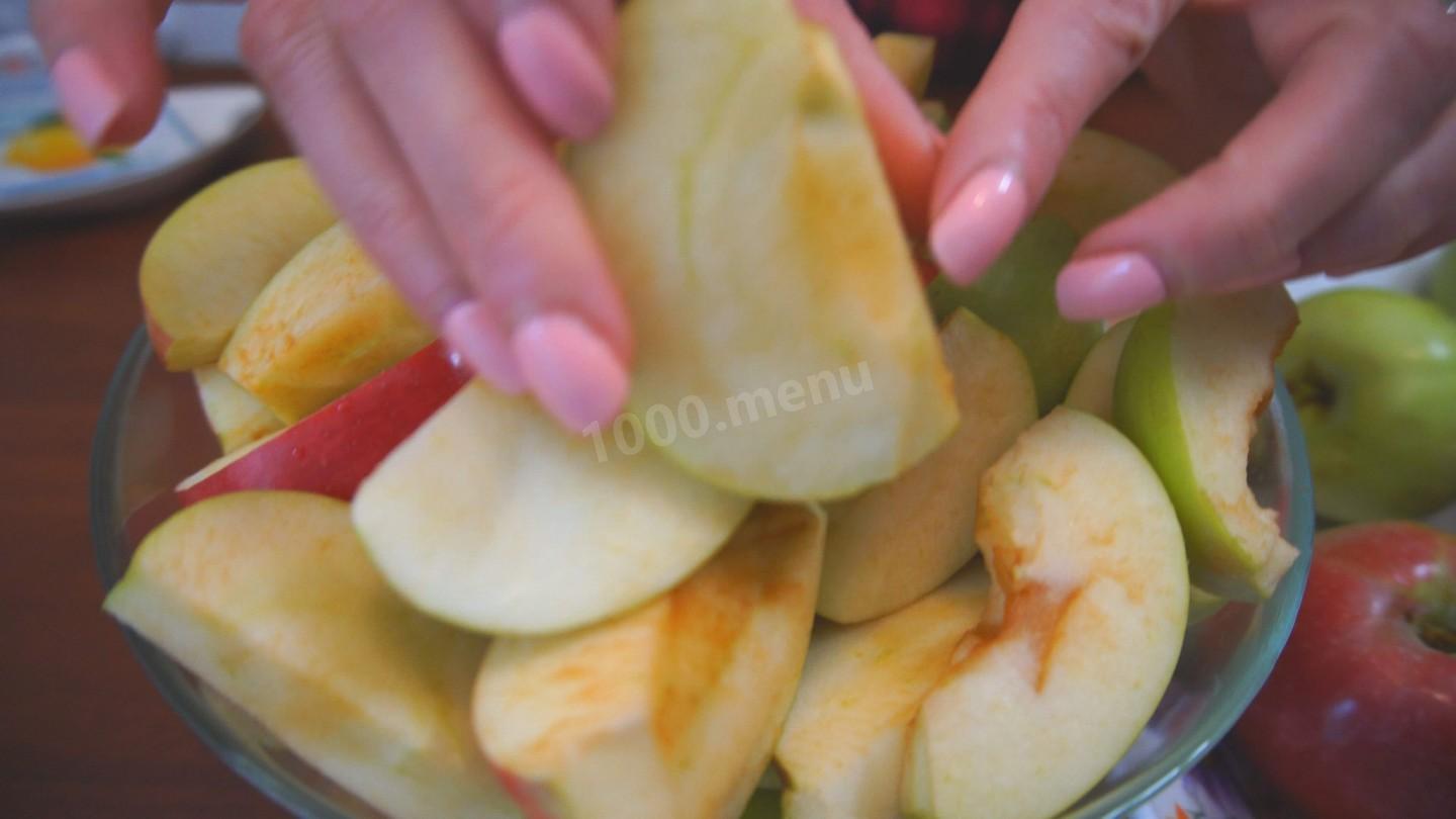 Шаг 1 приготовления Очень вкусное варенье - букет яблок без сомнения