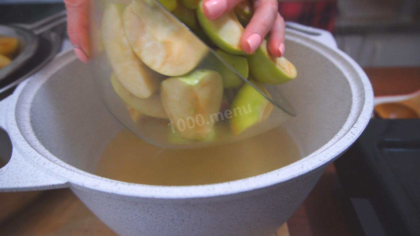 Шаг 7 приготовления Очень вкусное варенье - букет яблок без сомнения