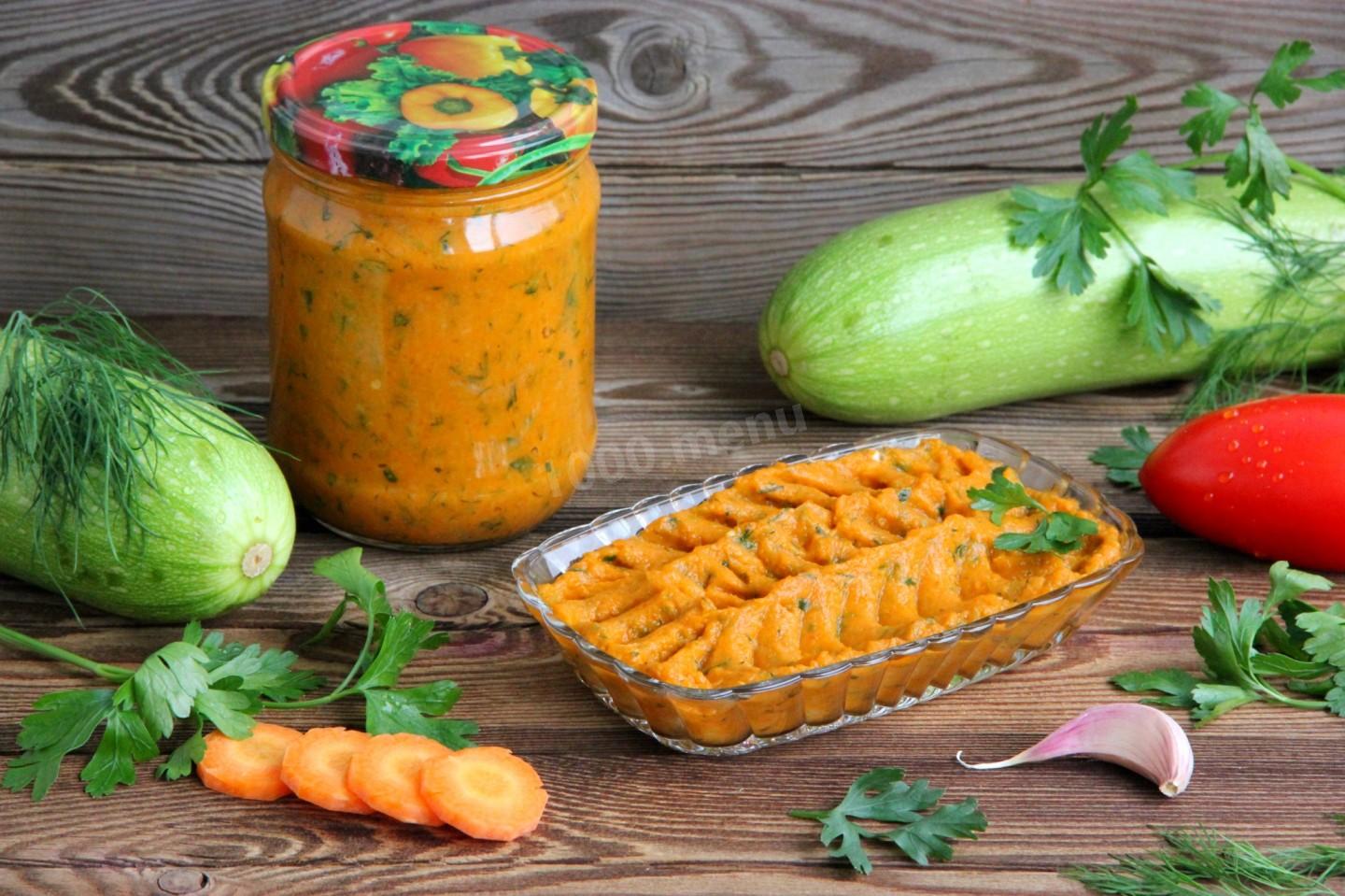 Обложка рецепта Кабачковая икра с морковью через мясорубку