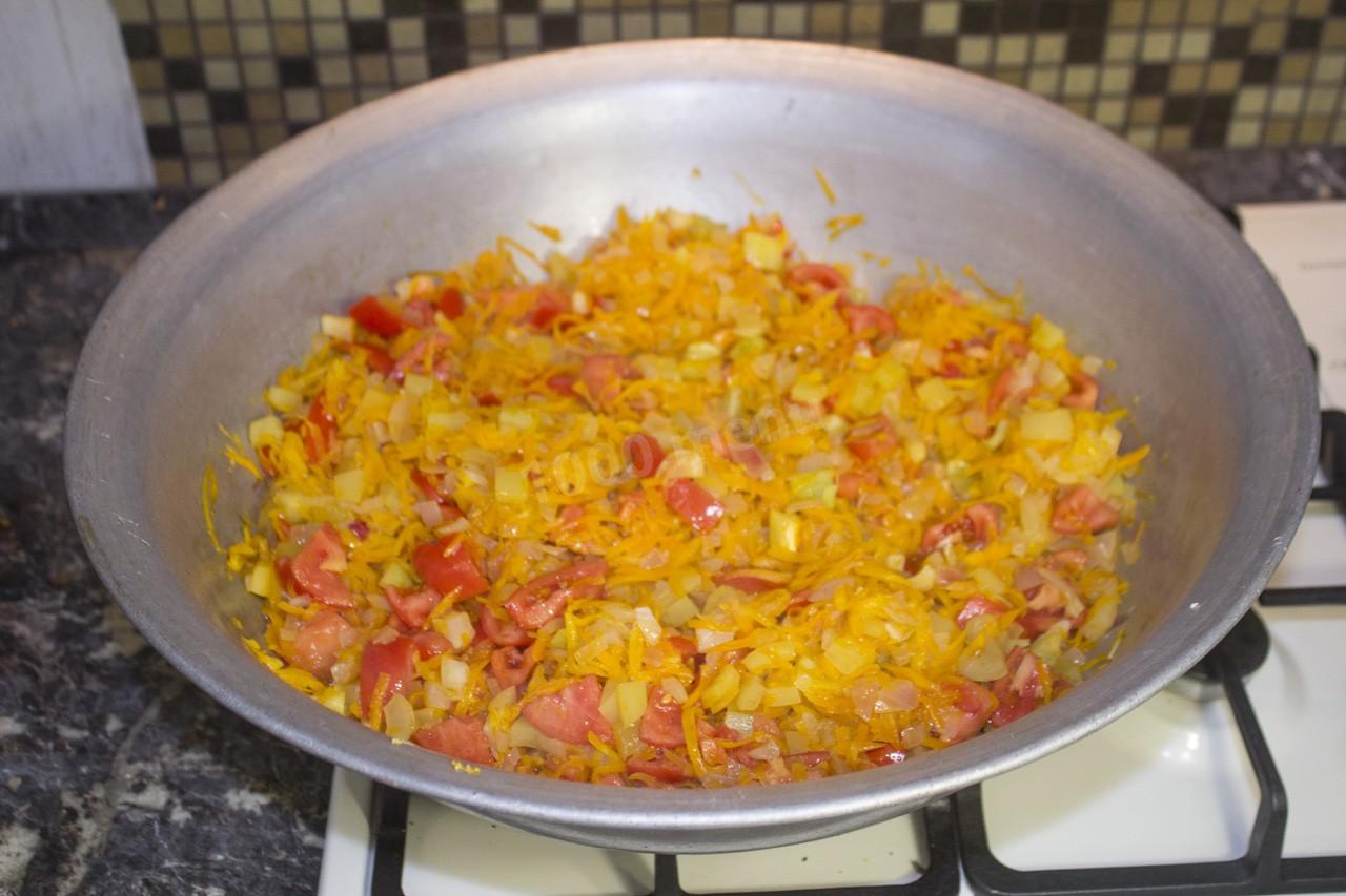 Шаг 15 приготовления Салат на зиму с рисом и овощами