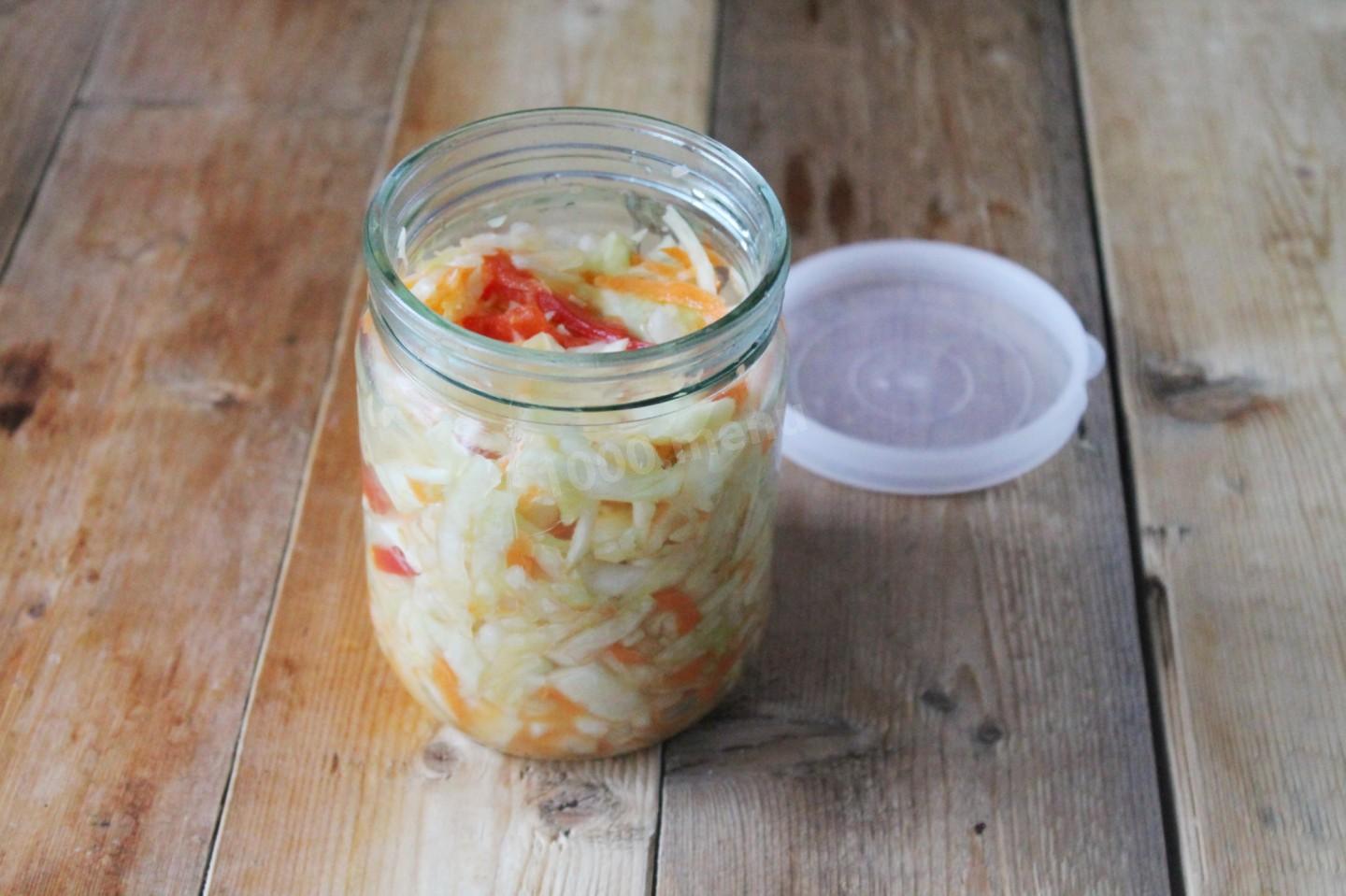 Шаг 7 приготовления Салат из капусты и моркови Пальчики оближешь на зиму